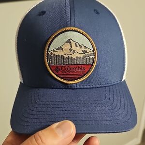 Columbia Navy and White Trucker Hat